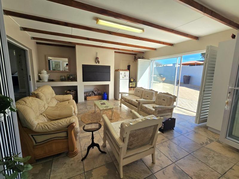 3 Bedroom Property for Sale in Britannia Bay Western Cape